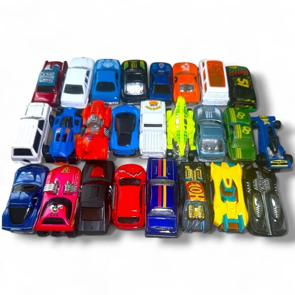 Hot Wheels Matchbox 25 Mixed Diecast Toy Car Lot – Splittin’ Image Pack - Picture 3 of 8